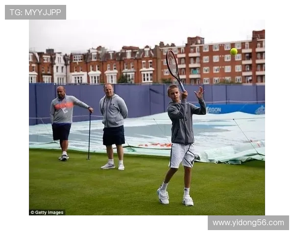 北京网球队在世界杯中的团队协作表现分析与精彩瞬间回顾