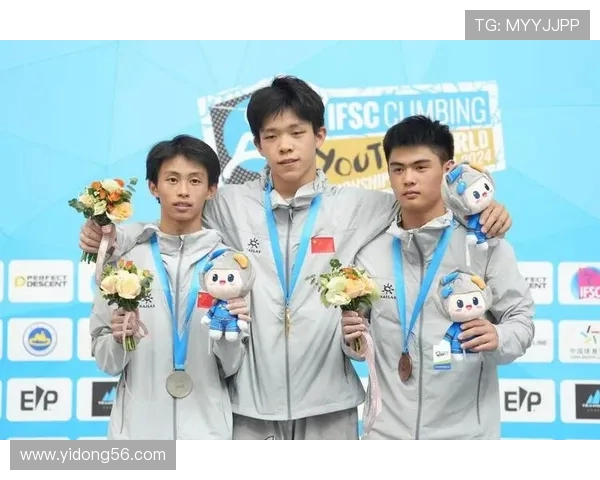 成都攀岩队速度之巅挑战赛：探索攀岩魅力与竞技精神的结合