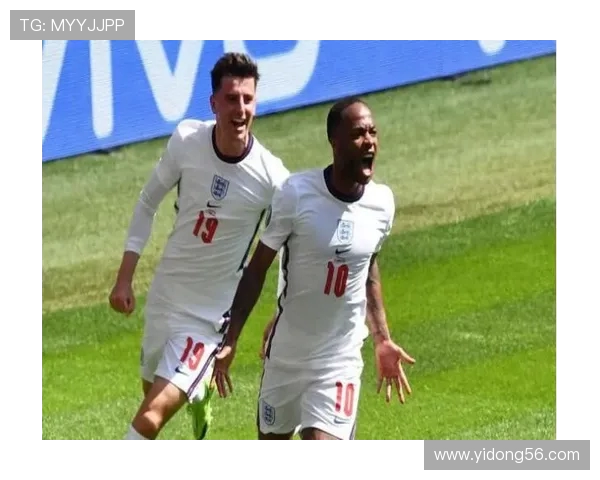 沙特亚与伊朗亚足球对决激战即将上演球迷期待的巅峰之战