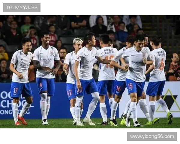 鲁能迎战鸟栖砂岩全力争胜展现球队实力与战术魅力