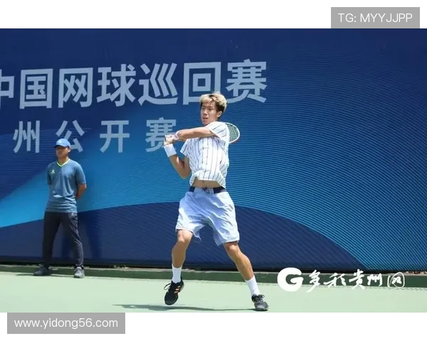 南京网球队的默契配合揭秘网球巨献带你领略团队精神与技术结合的魅力 南京网球队的默契配合揭秘网球巨献带你领略团队精神与技术结合的魅力