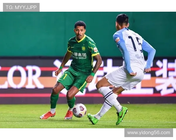 广州足球队边路渗透战术解析与应用研究