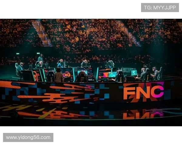 热议和平精英：FPX战队配合新策略引发的战术变革探讨